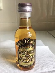 舊款芝華士 12年 5cl 酒辦及新款芝華士酒辦