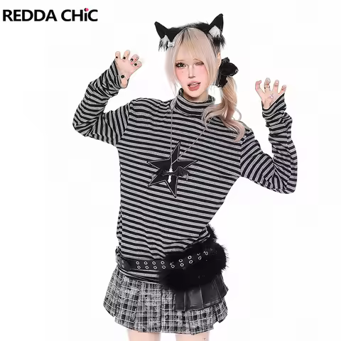 REDDACHiC Women Striped Long Sleeve T-shirt Fall Grunge Black Star Patched Relaxed Turtleneck Pullov