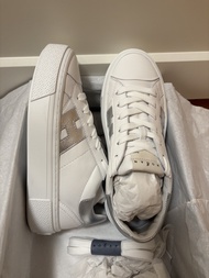 Hogan 白色銀色細節休閒鞋