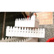 Plastic fence pot - medium size 44x12x13cm