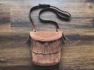 VINTAGE BALLY 單肩皮革流蘇硬殼包 / 麂皮 / 義大利製