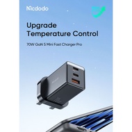 MCDODO CH-1551 70W GaN MINI FAST CHARGER PRO 70W FAST CHARGE Quick Charge with 2 Type C & 1 USB A Po