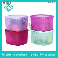 Tupperware Square Round Set (4pcs ) 400ml OR Disney Mickey Minnie Snack Box (2pcs) OR Snowflake Sq R