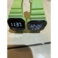 LED Rubber Watch Children's Watch Sports Watch Sports Watch Girls Digital Watch LED Watch Waterproof