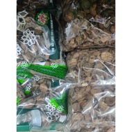 Pinang kering siap kacip /dried areca nut / dried betel nut