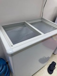 白色玻璃蓋臥式冰櫃