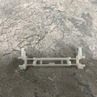 ROOF MOULDING CLIP TOP PROTON WAJA