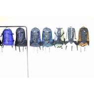 "On Sale" Arc'teryx 不死鳥 不死鳥背包 不死鳥背囊 arro22 arro 22 全新 行貨 終生香港有保養 Arcteryx bag 始祖鳥 紫色 白色 冰藍色 深藍色 灰白色 