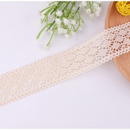 4.4 cm cream lace ribbon