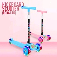 Children's Scooter - LED Wheel Kickboard Scooter - 3-Wheel LED Children's Scooter - 3-Wheel LED Scoo