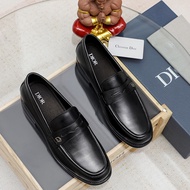 Dior  Men's New Style Patent Cowhide Casual Leather Shoes Business Formal Leather Shoes