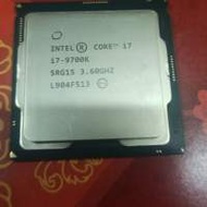 9700K  +ASUS ROG STRIX Z390-F Gaming 底板連背板