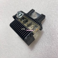 For Toyota Forklift Fuse Box 57630-26660-71 26600 57630-U3610-71 U2230