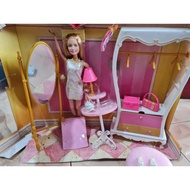 Barbie high school musical 3 fsbulous fashion closet