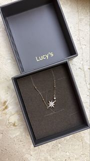 Lucy’s 北極星手鍊 bracelet