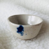 中國 清末民初青花瓷小酒器│ 冰裂紋 白地青花瓷 靜謐歲月