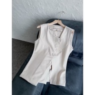 Mara Vest Hi Girls Label