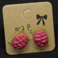 Handmade Ang Ku Kueh (pink) Earrings