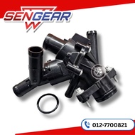 Mercedes Benz W205 W246 W176 C117 X156 ( M270 ENGINE ) THERMOSTAT WITH HOUSING A270 200 0615