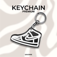 SHOES 8G BLACK WHITE 3D KEYCHAIN