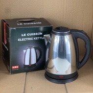ขายดีอันดับ1 กาต้มน้ำไฟฟ้า สี//เงิน// le cussion แท้ ค่าส่งถูกมาก มีสินค้าพร้อมส่ง ใช้หน้าร้านลดได้อ
