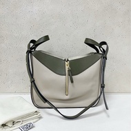 Loewe small hammock 小號吊床包