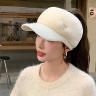 H-SHAPED FUR BOTTLE HAT