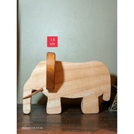 Elephant-shaped wooden decoration