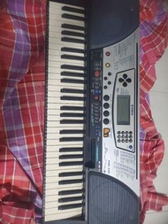 Yamaha PSR-340 Keyboard / Synthesizer