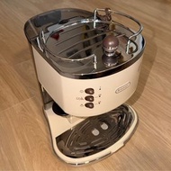 De'Longhi 復古半自動咖啡機 ECOV311, 磨豆機KG40
