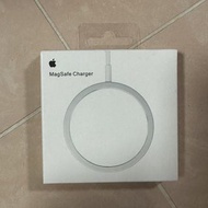Apple MagSafe 充電器
