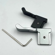 CozyShot Aluminium Thumbs up Cengkaman Kasut Panas untuk Fuji Fujifilm X-E1 XE1 X-E2 XE2