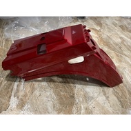 Red cub 82 Dd tail