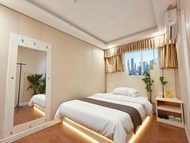 Yuefa Hotel (Shenzhen Dongmen Old Street Shaibu Subway Station)