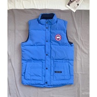 2025CANADA GOOSE Down Vest Men Women Warm Vest Couple Style Windproof Jacket