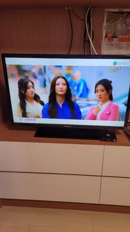 Samsung 三星 32吋電視 UA32EH4000J