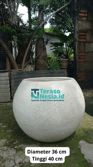 PROMO- POT TERASO BULAT TIPE MELON- One Store