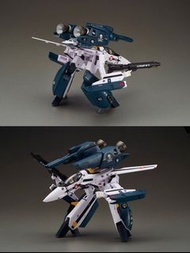 ARCADIA 劇場版 VF-1S Strike Valkyrie (Roy Focker Special)  [超時空要塞マクロス] 1/60 完全変形 VF-1S ストライクバルキリー (ロイ・フ