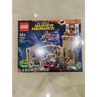 Lego 76052 DC Comics Super Heroes Batman Classic TV Series Bat Cave
