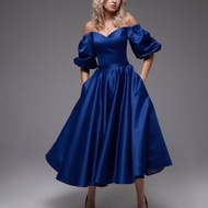 藍色短版緞面婚紗，藍色晚禮服，茶色長款緊身胸衣