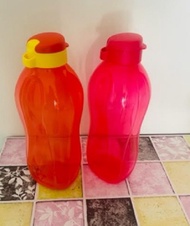 Tupperware giant bottle 2L - 2pcs/set