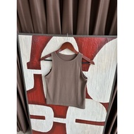 PRELOVED ecinos brown tanktop (size desc)