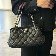 Chanel香奈兒 黑銀全皮拼毛呢孟買系列保齡球包