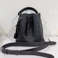 Louis Vuitton✨Lv muria Bella鏤空全皮月光女神水桶包
