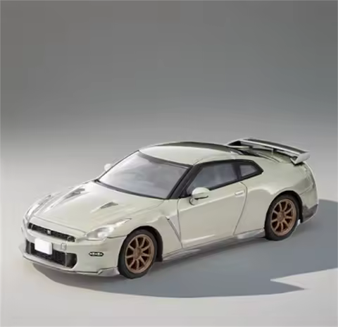 TOMYTEC 1:64 Skyline R35 Premium Edition Diecast Model Car