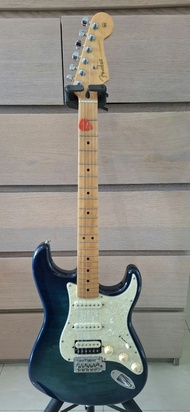 Mexican-made Fender 'Player Series'  Stratocaster +++!