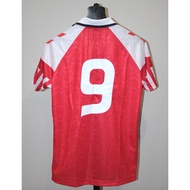 High-quality 1992 Denmark #9 home retro sports jersey