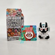 DELINQUENT SCHOOLBOY TEQ63 by QUICCS (White Super Rare Secret Ver.) - Unbox & Friends Wave 3 Blind B
