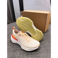 Nike Invincible Run 3 Flyknit Women Sneakers