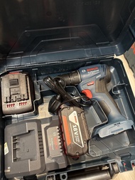 Bosch Professional 18V 無線電鑽
